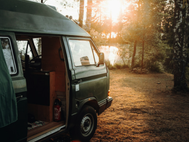 Vanlife au naturel : Aménager son van avec des matériaux écologiques et durables