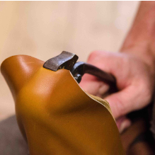 Reconversion : De Consultant à Bottier Artisan 