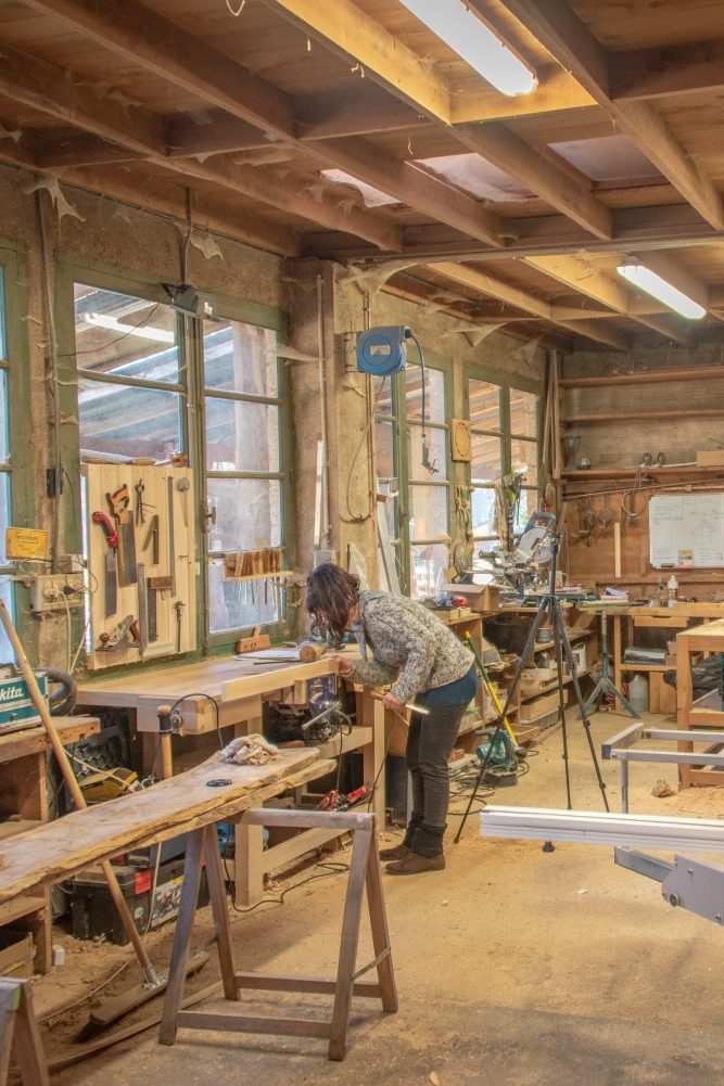 Savoir Faire et Découverte - Devenir Ebeniste : Concevez et fabriquez vos premiers meubles sur-mesure !