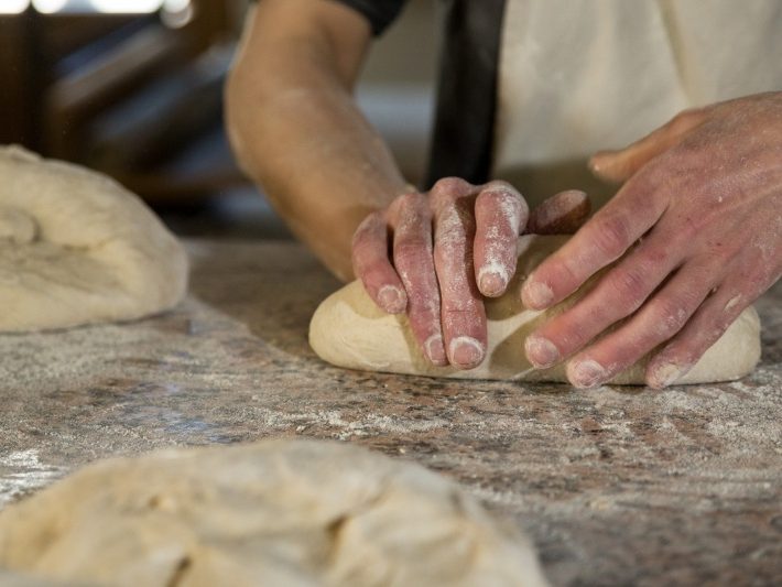 Créer sa Boulangerie Bio : Maîtrisez l'art du pain au levain naturel et lancez votre activité !