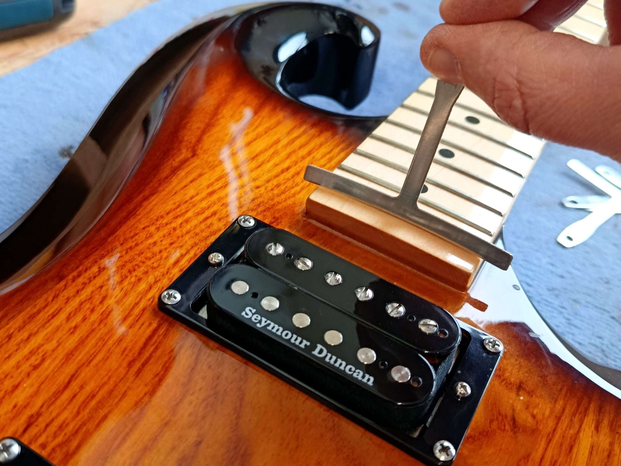 Initiation à la Lutherie : Entretenir et régler sa guitare électrique